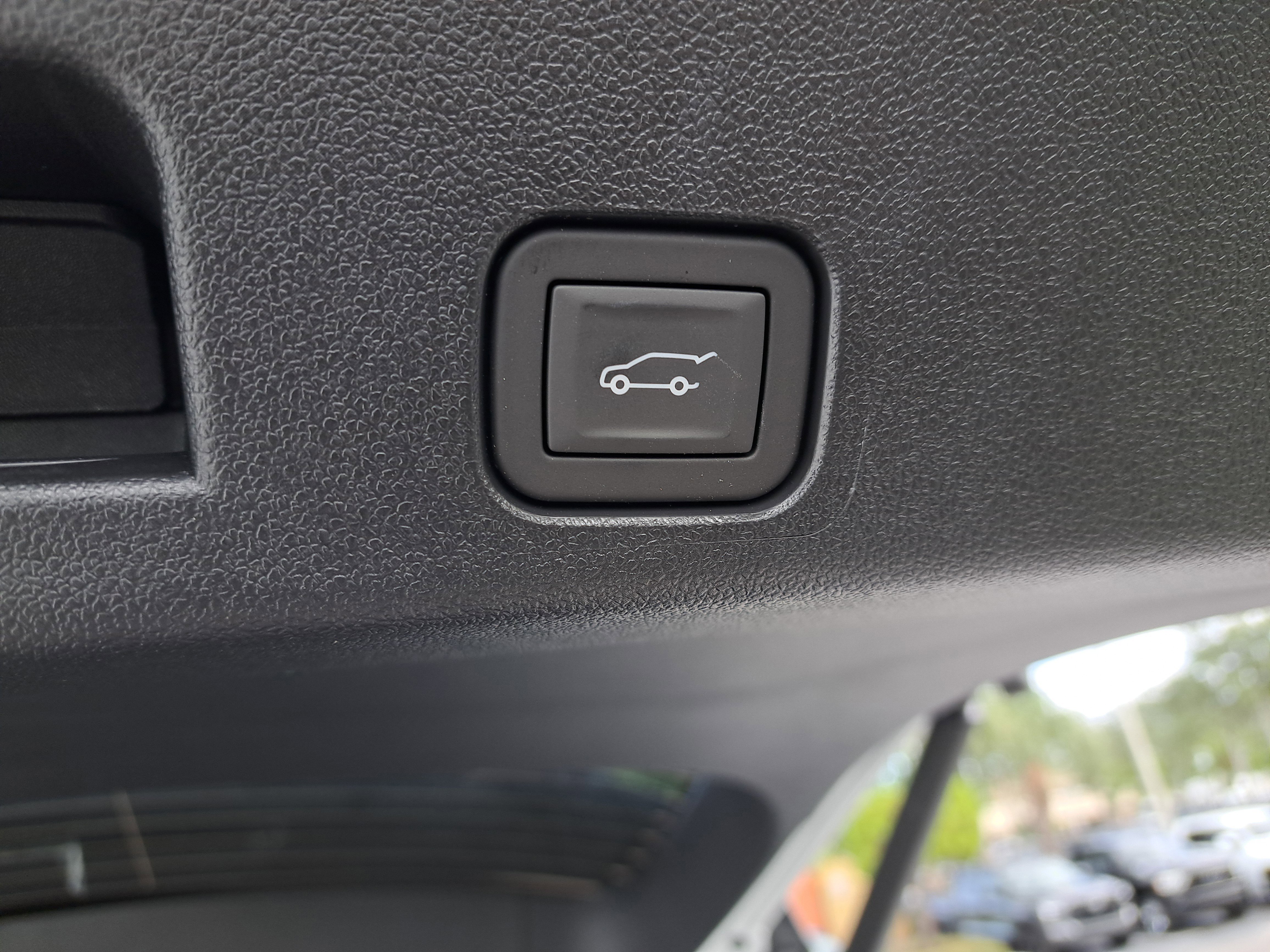 New 2026 GMC Acadia Denali w/ Super Cruise Package image 10