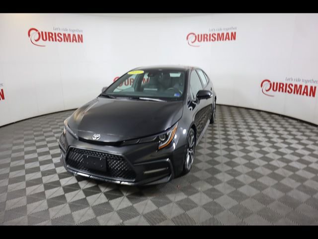 Used 2022 Toyota Corolla SE w/ Carpet Mat Package (TMS) FWD image 2