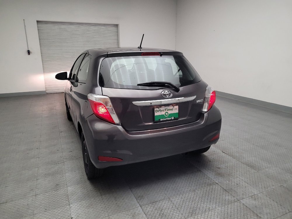Used 2014 Toyota Yaris L FWD image 6