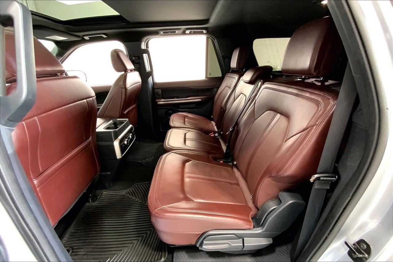 Used 2023 Ford Expedition Max Limited AWD/4WD image 19
