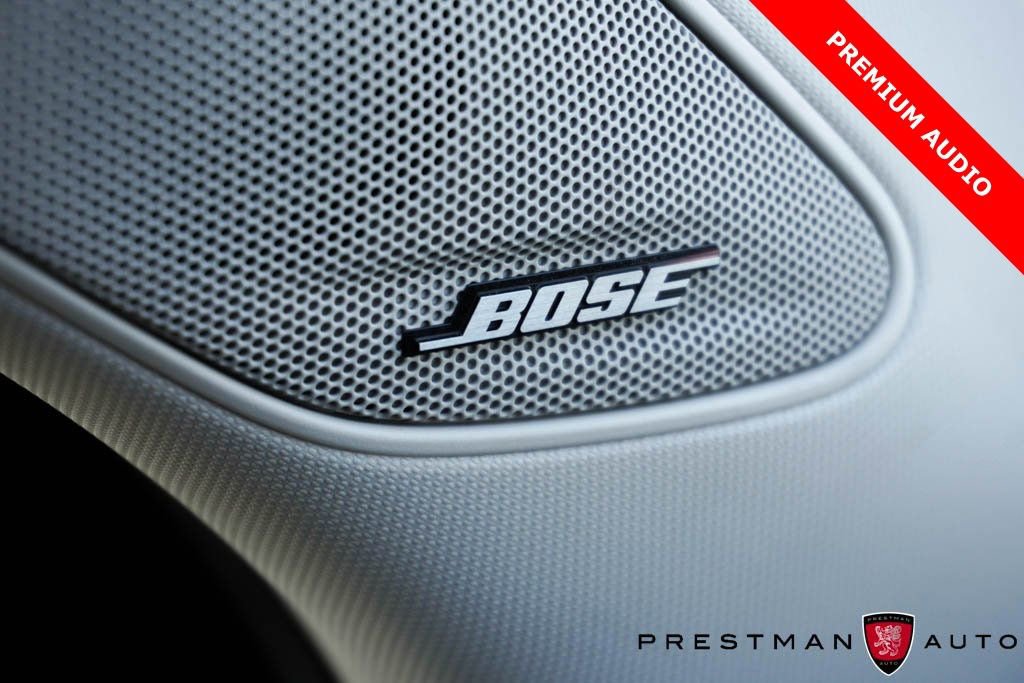 Used 2025 Honda Pilot Touring image 11