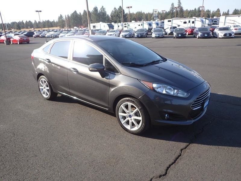 Used 2015 Ford Fiesta SE w/ Equipment Group 201A FWD image 7