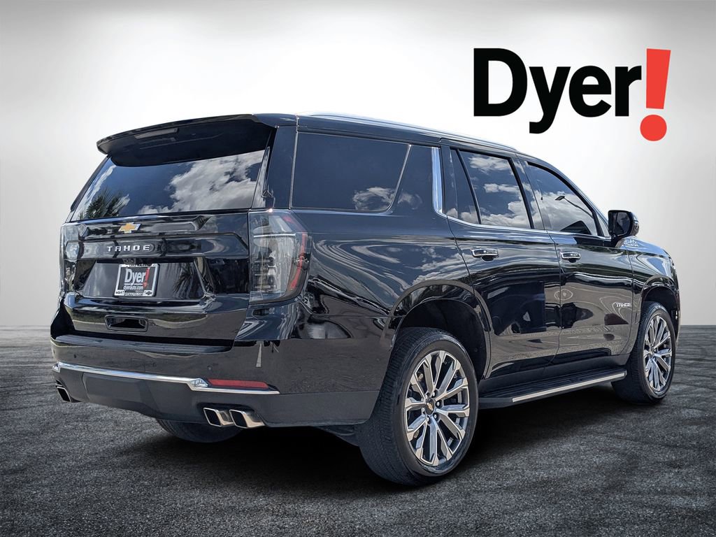 Used 2025 Chevrolet Tahoe High Country RWD image 3