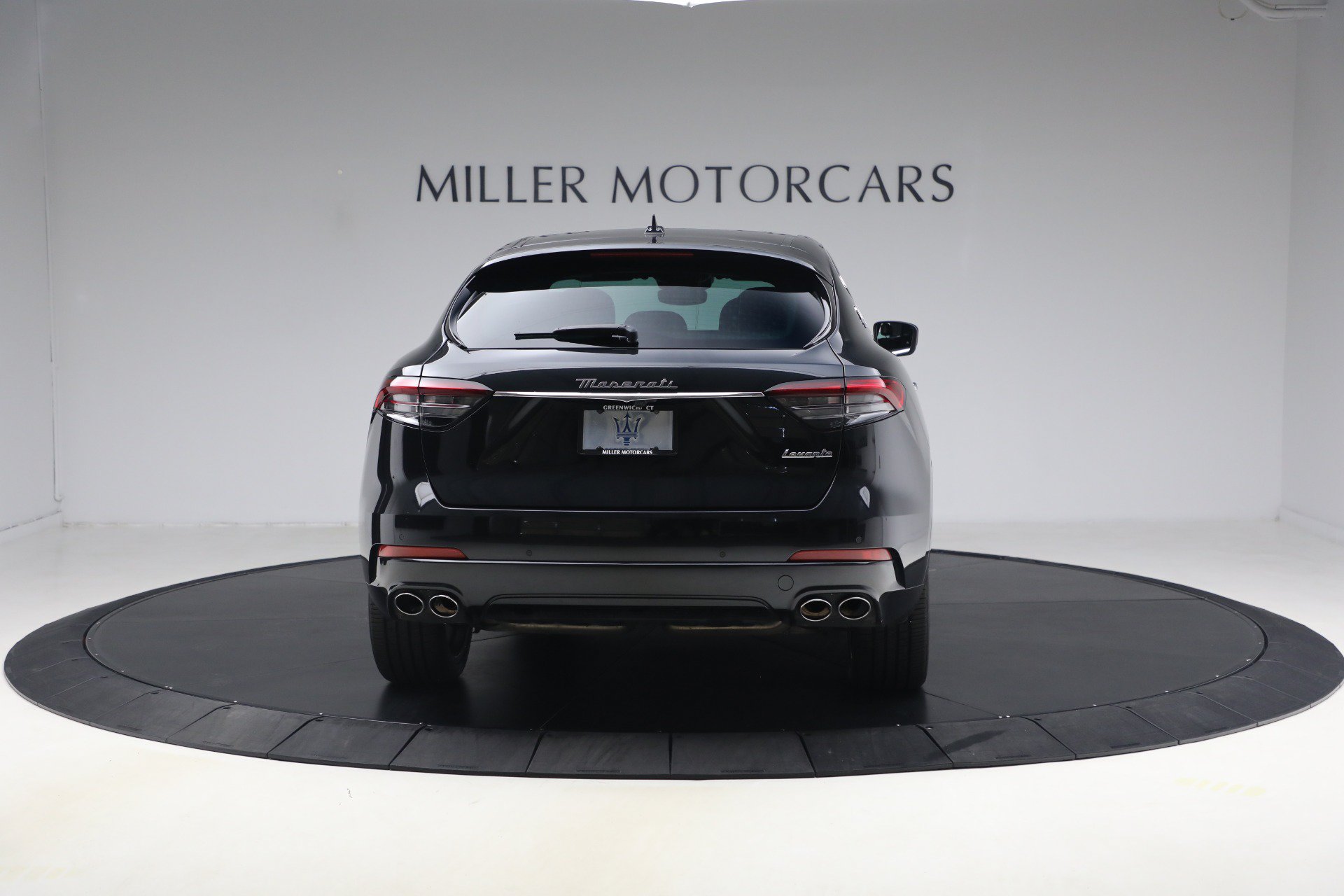 Certified 2023 Maserati Levante GT AWD/4WD image 7