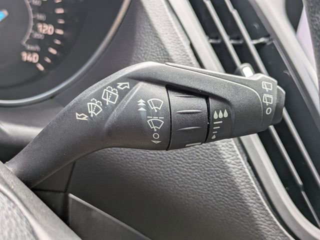 Used 2017 Ford Escape SE w/ Equipment Group 201A FWD image 30