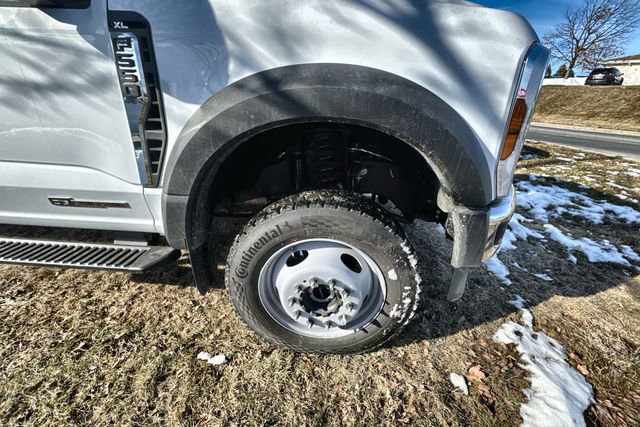 Used 2024 Ford F550 4x4 Regular Cab Super Duty image 10