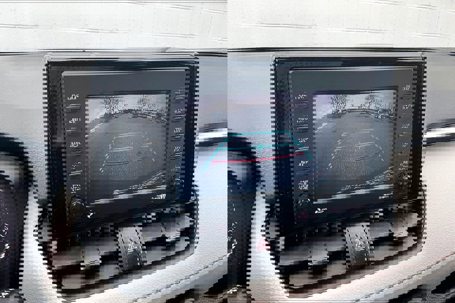 Used 2022 Toyota RAV4 XLE image 26