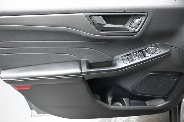 Used 2024 Ford Escape Active AWD/4WD image 13