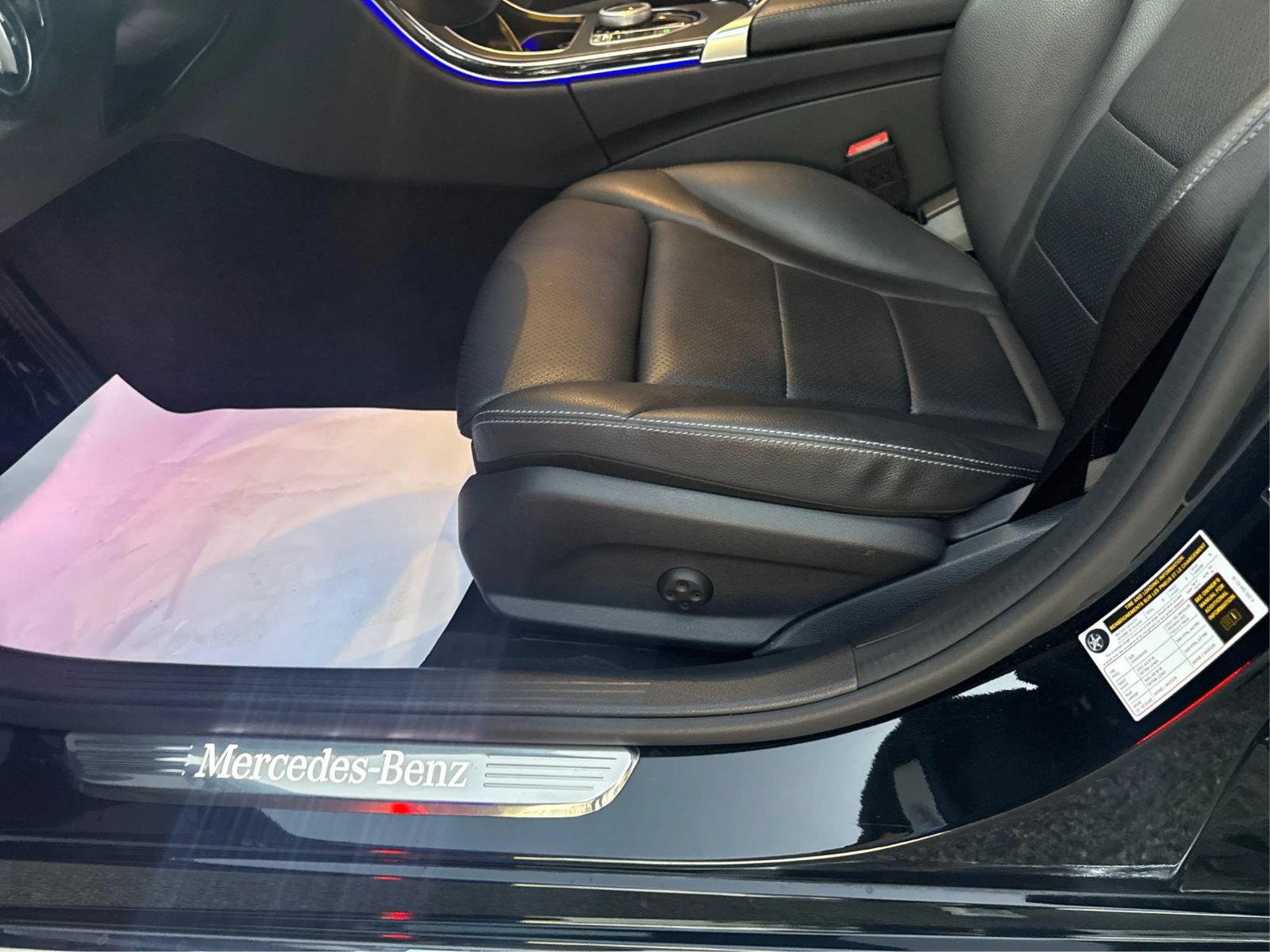 Used 2021 Mercedes-Benz C 300 Sedan w/ Premium Package image 19