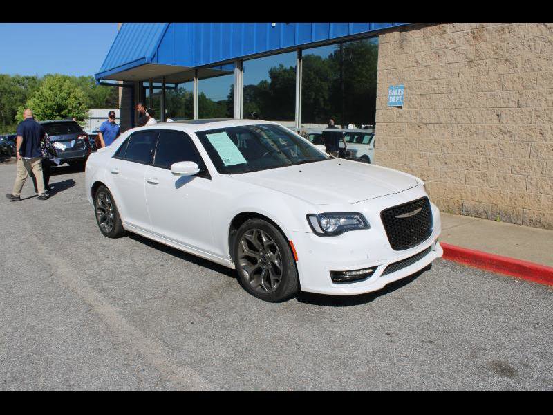 Used 2018 Chrysler 300 S w/ 300S Premium Group image 1