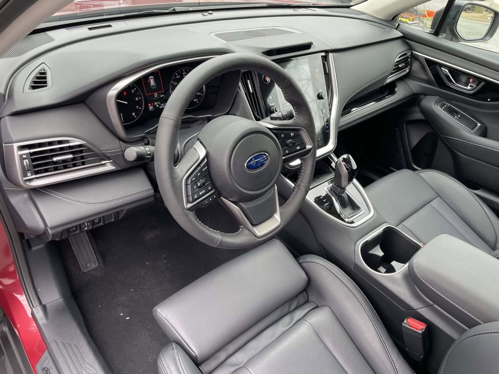 Certified 2025 Subaru Outback Limited AWD/4WD image 18