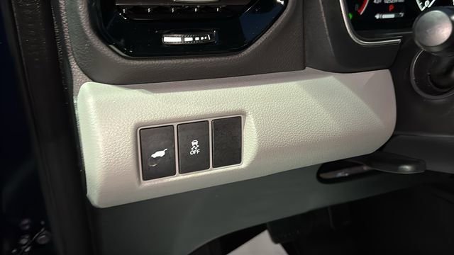 Used 2023 Honda Pilot Touring image 11