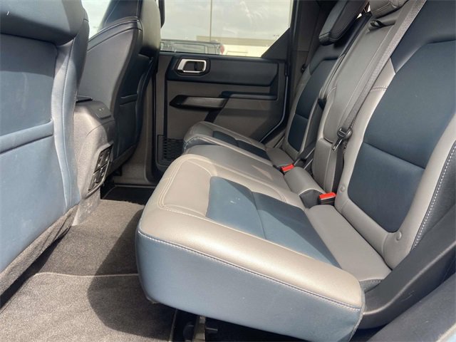 Used 2024 Ford Bronco Outer Banks image 8