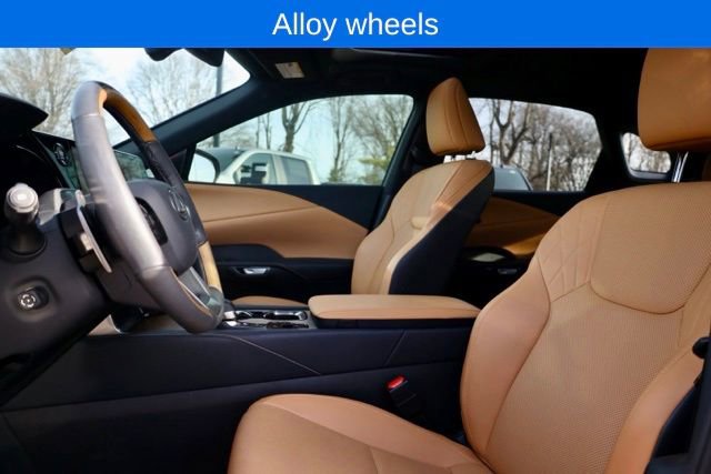 Used 2025 Lexus RX 350 Premium w/ Convenience Package image 18