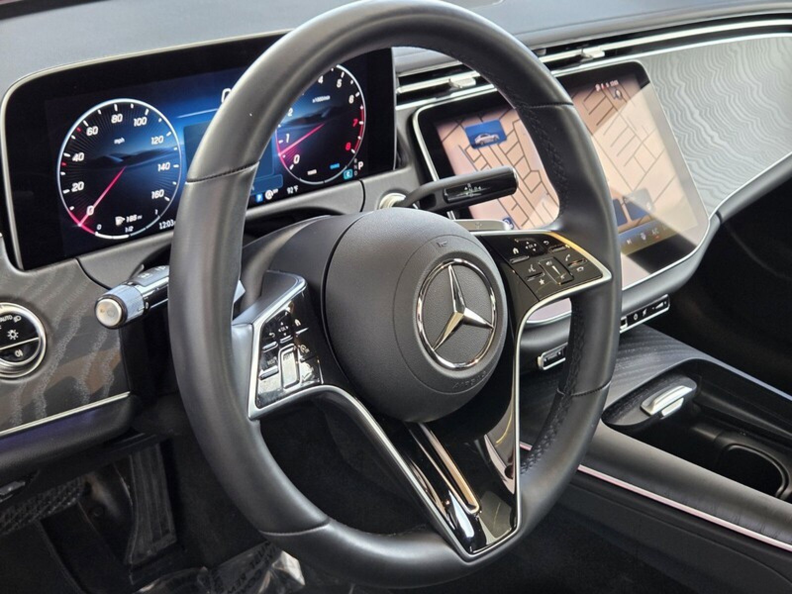 Certified 2026 Mercedes-Benz E 350 4MATIC Sedan image 25