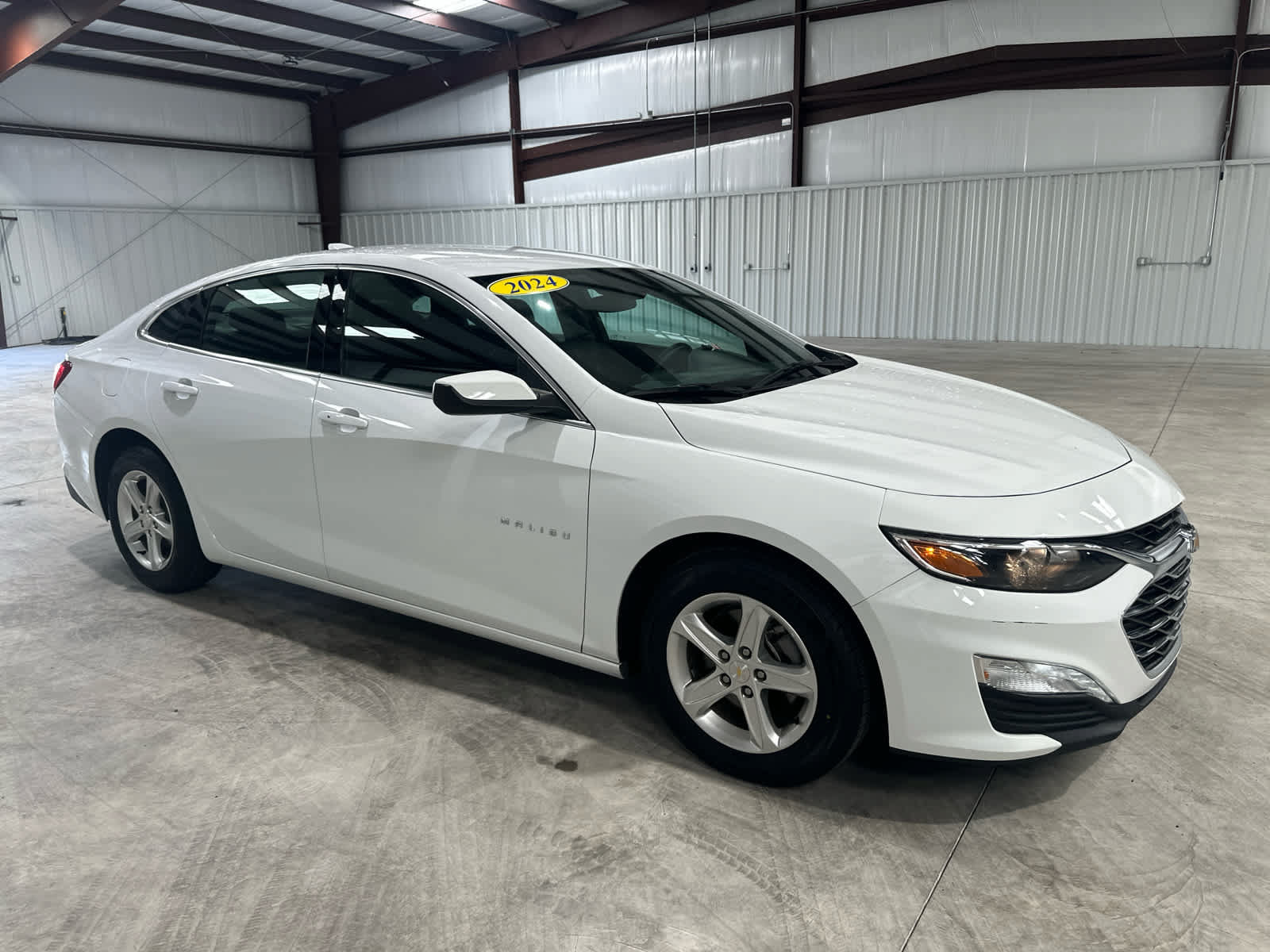 Used 2024 Chevrolet Malibu LT FWD image 7