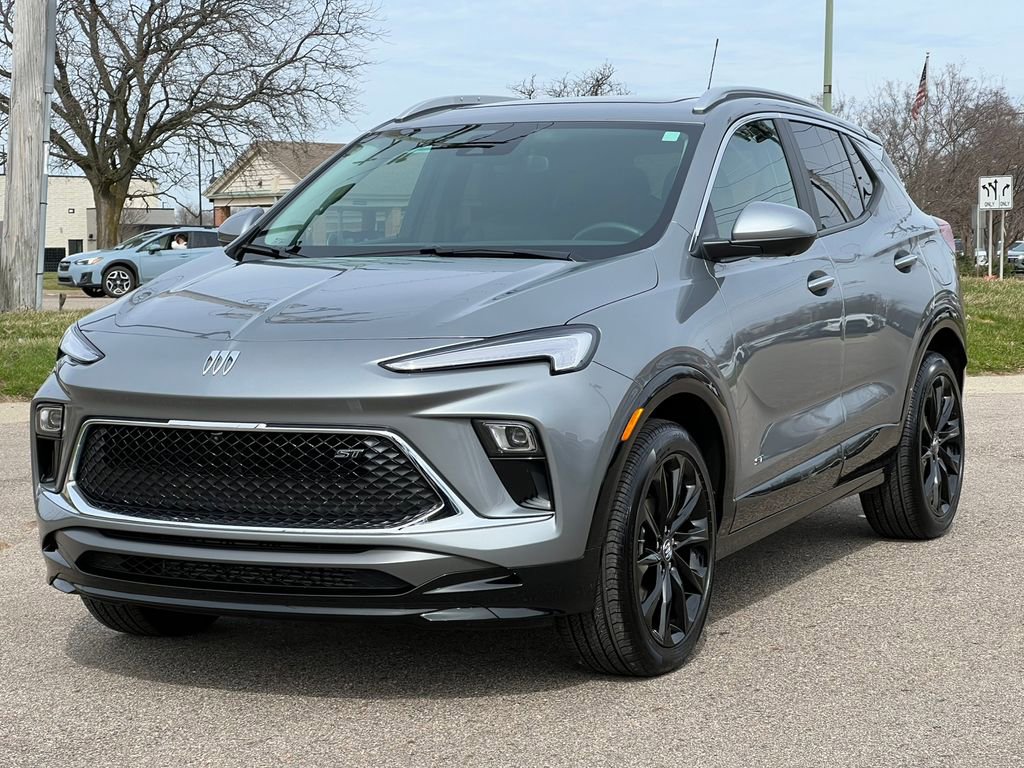 Certified 2025 Buick Encore GX Sport Touring w/ Experience Buick Package image 42