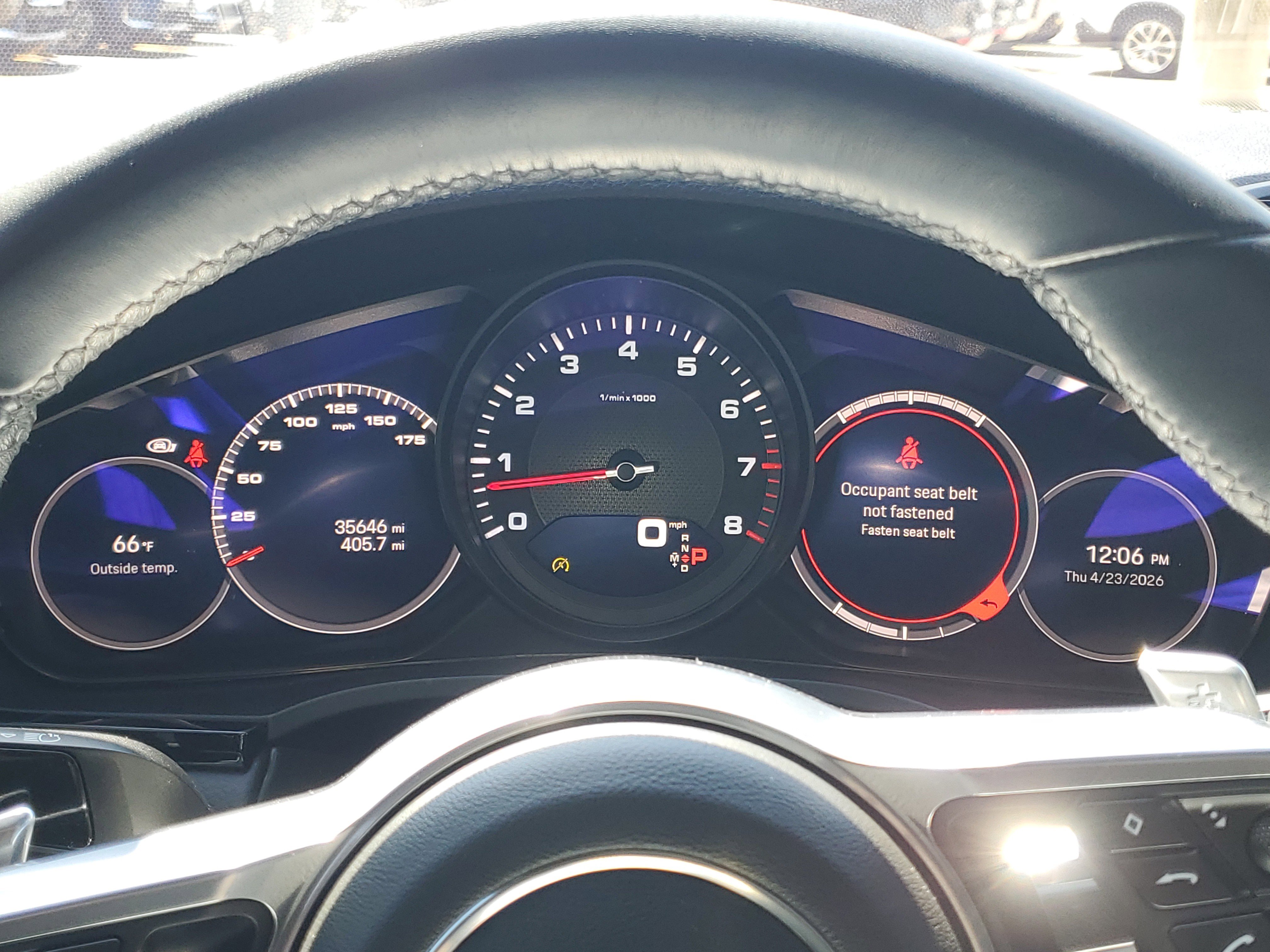 Used 2022 Porsche Cayenne AWD/4WD image 14