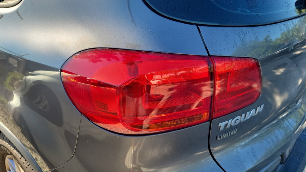 Used 2018 Volkswagen Tiguan Limited FWD image 6