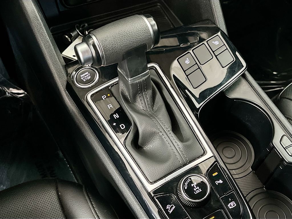 Used 2025 Kia Sportage X-Line w/ Premium Package image 17