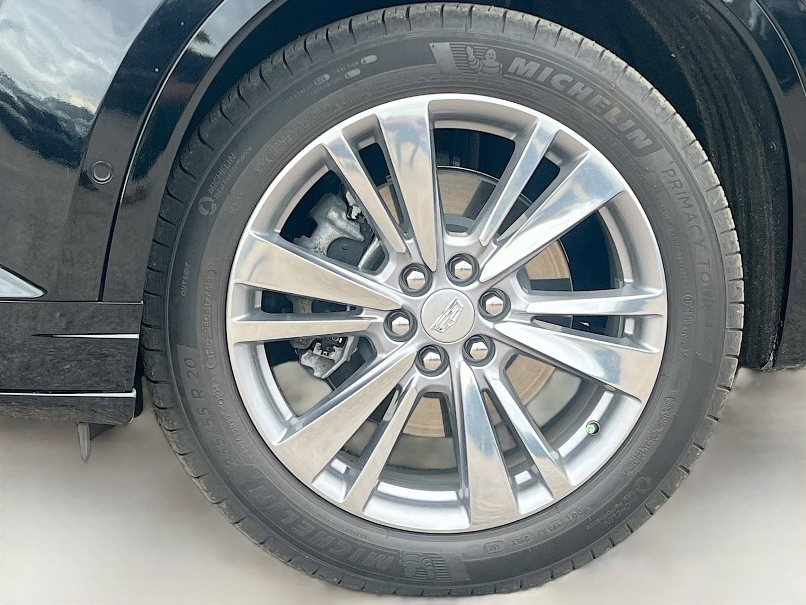 Used 2024 Cadillac XT6 Premium Luxury image 34