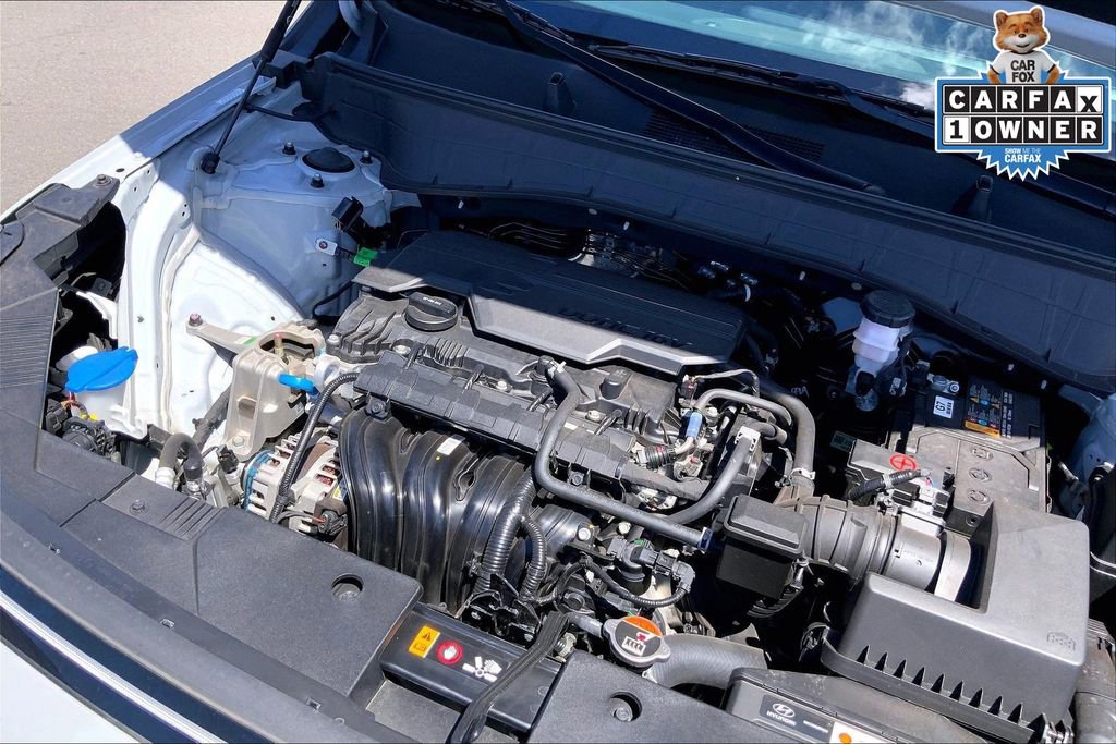 Used 2025 Hyundai Kona SE image 29