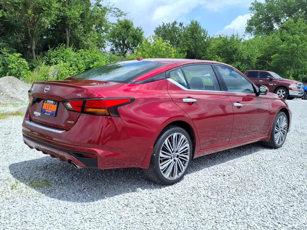 Used 2023 Nissan Altima 2.5 SL AWD/4WD image 8