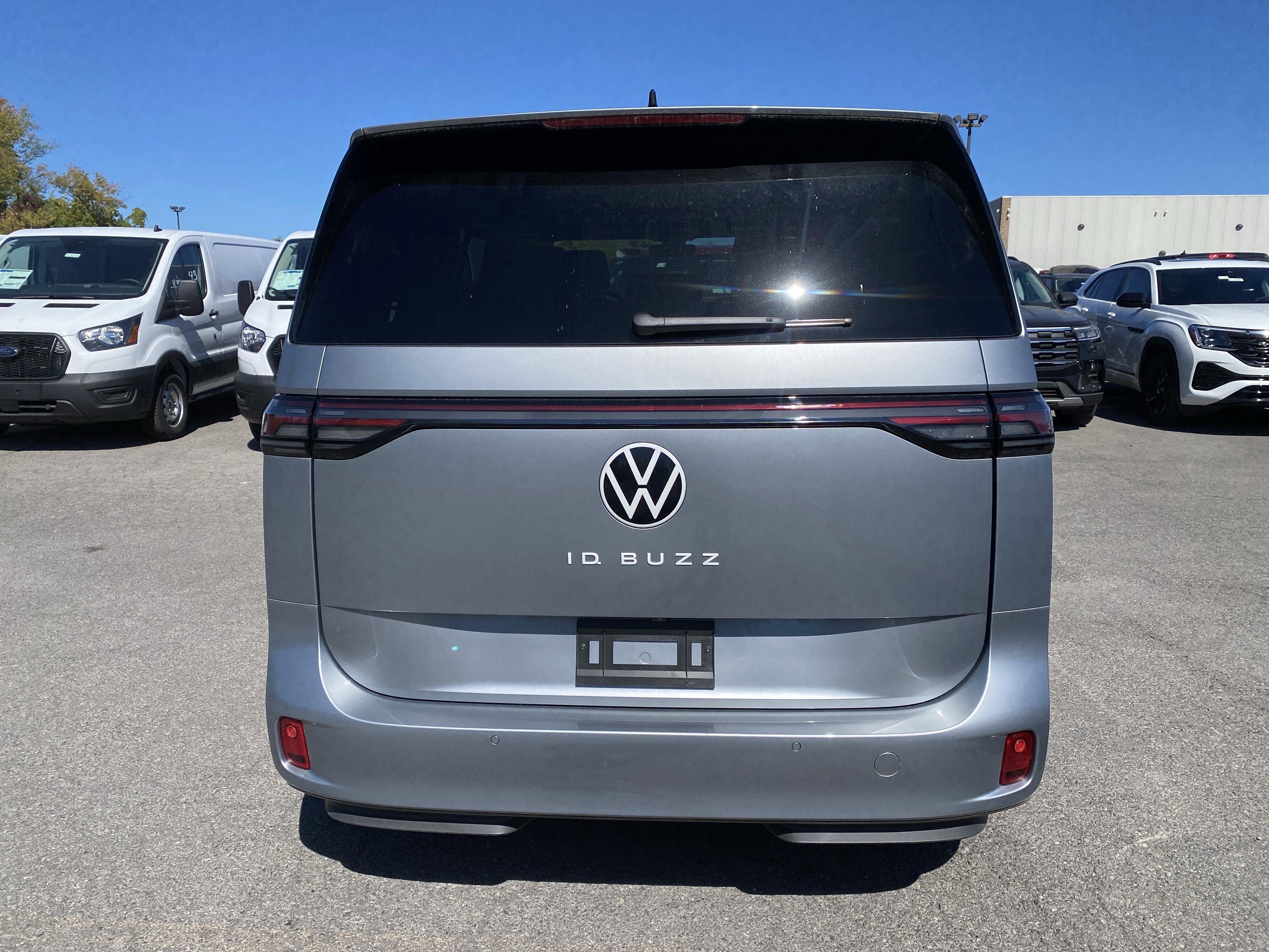 New 2025 Volkswagen ID. Buzz Pro S image 6