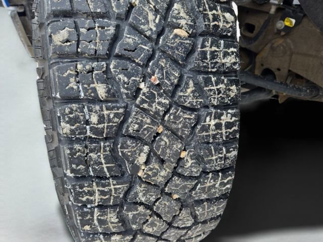 Used 2023 Chevrolet Silverado 1500 LT Trail Boss w/ Protection Package image 18