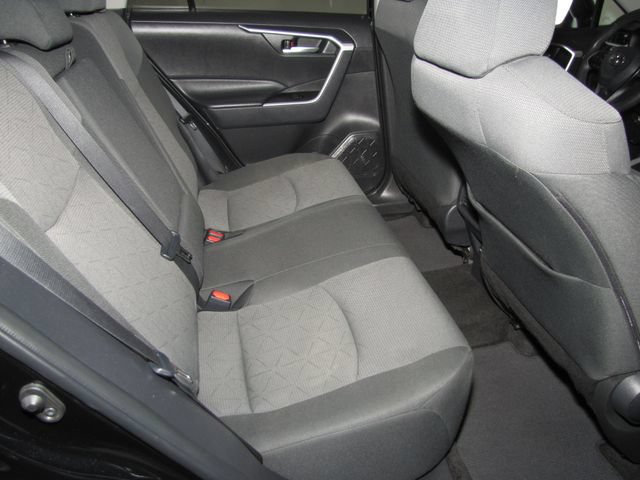 Used 2025 Toyota RAV4 XLE w/ Weather Package AWD/4WD image 18