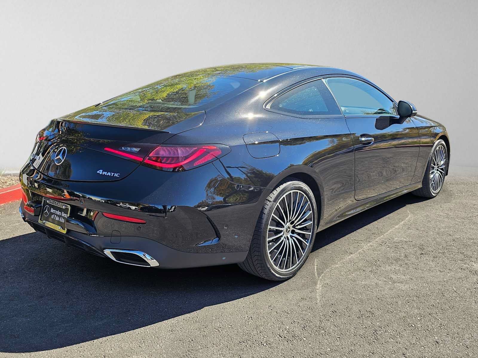 New 2027 Mercedes-Benz CLE 300 4MATIC Coupe image 3