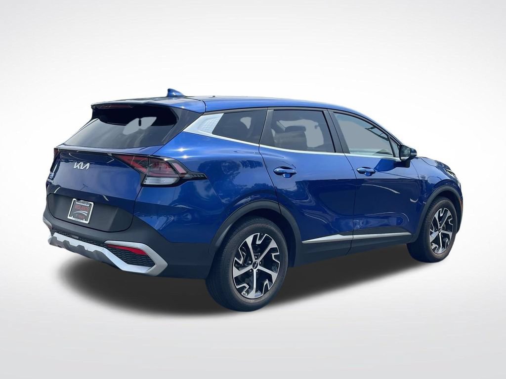 Used 2024 Kia Sportage EX FWD image 8