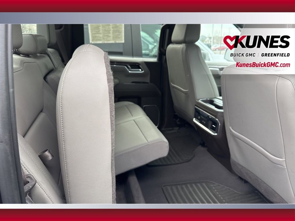 Used 2022 Chevrolet Silverado 1500 LTZ image 38