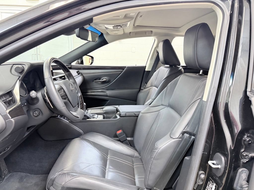 Used 2019 Lexus ES 350 w/ Accessory Package 2 FWD image 13