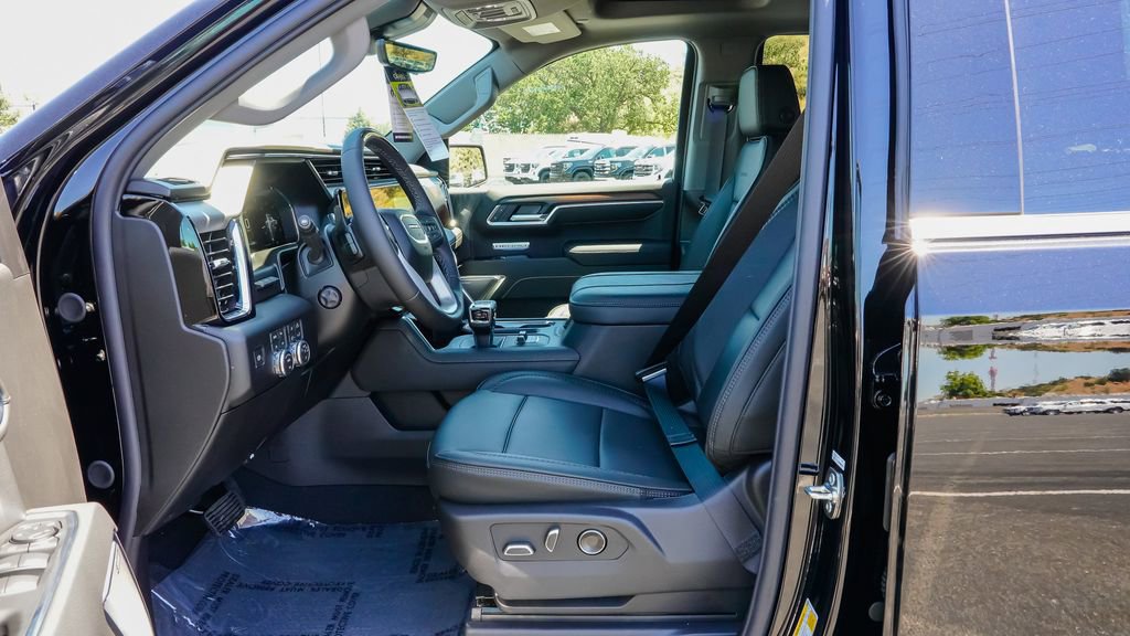 New 2026 GMC Sierra 1500 Denali w/ Technology Package AWD/4WD image 14