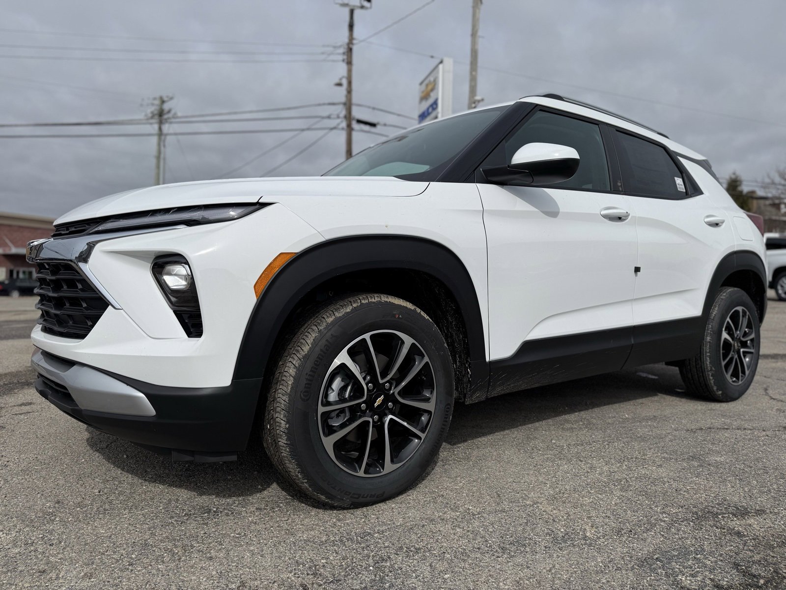 New 2026 Chevrolet TrailBlazer LT image 2