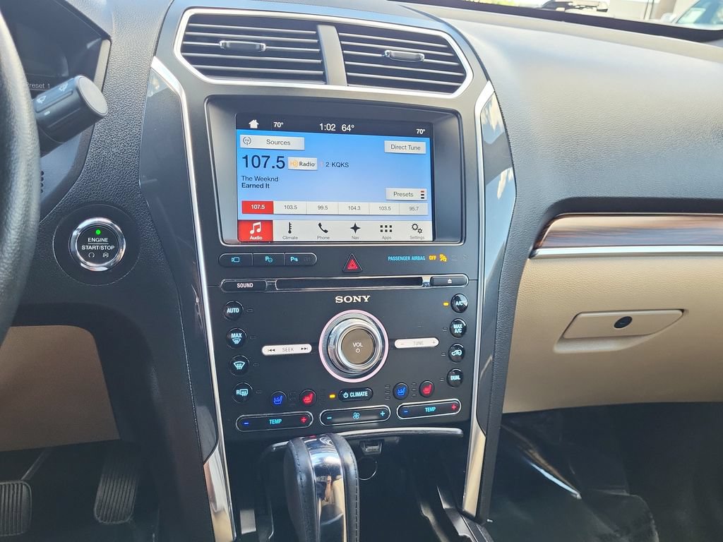 Used 2017 Ford Explorer Limited w/ Equipment Group 301A AWD/4WD image 24