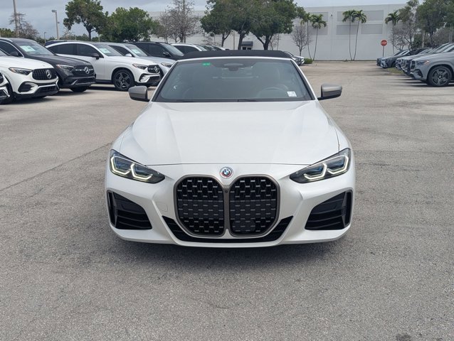 Used 2023 BMW 440i xDrive Convertible w/ Premium Package video 2
