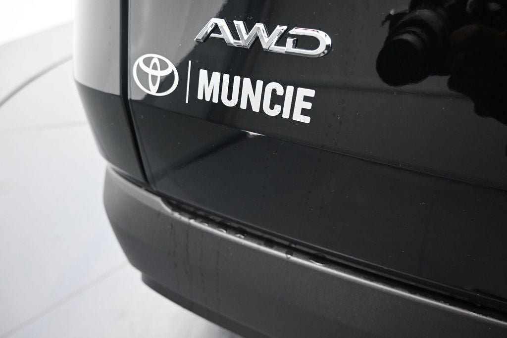 New 2026 Toyota Grand Highlander AWD image 40