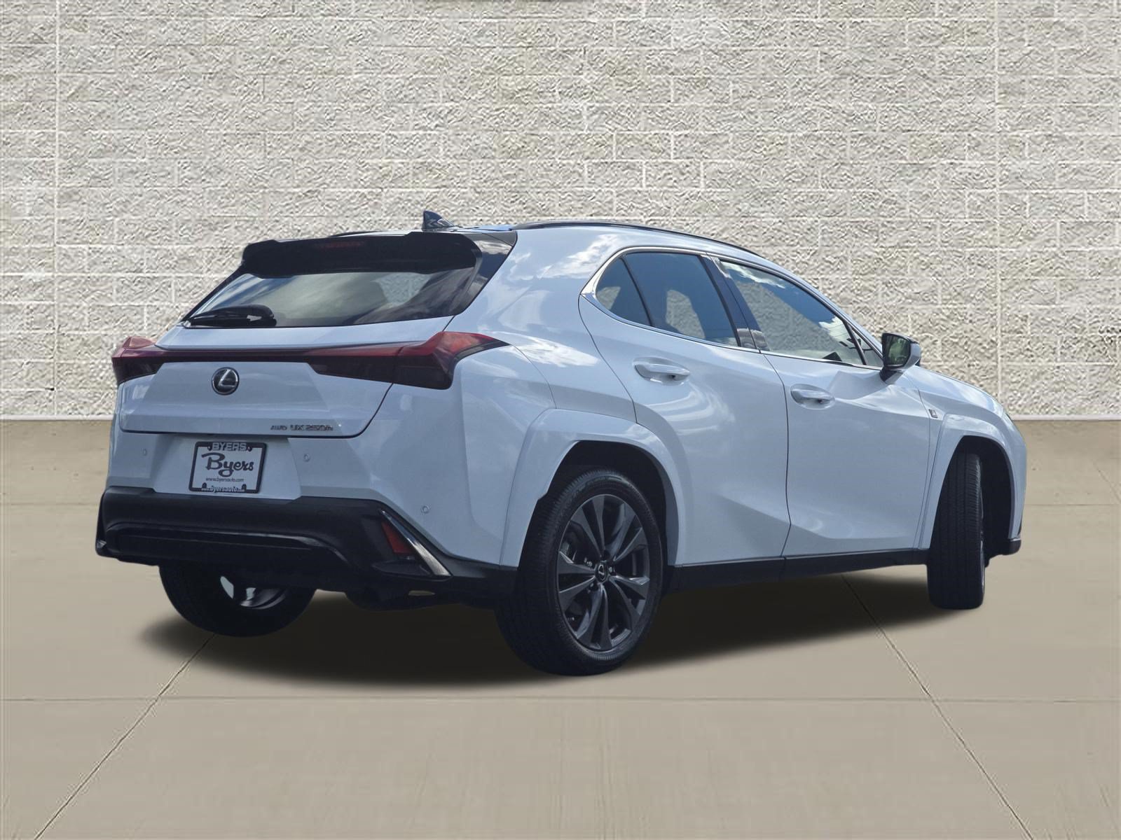 Used 2023 Lexus UX 250h F Sport AWD/4WD image 7
