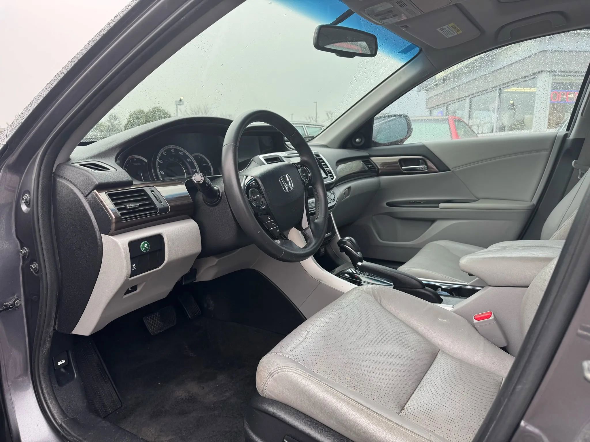 Used 2016 Honda Accord EX-L image 9