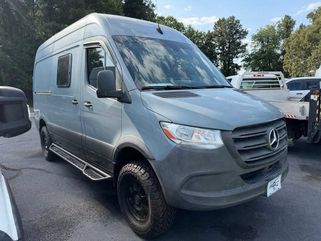 Used 2021 Mercedes-Benz Sprinter 2500 image 3