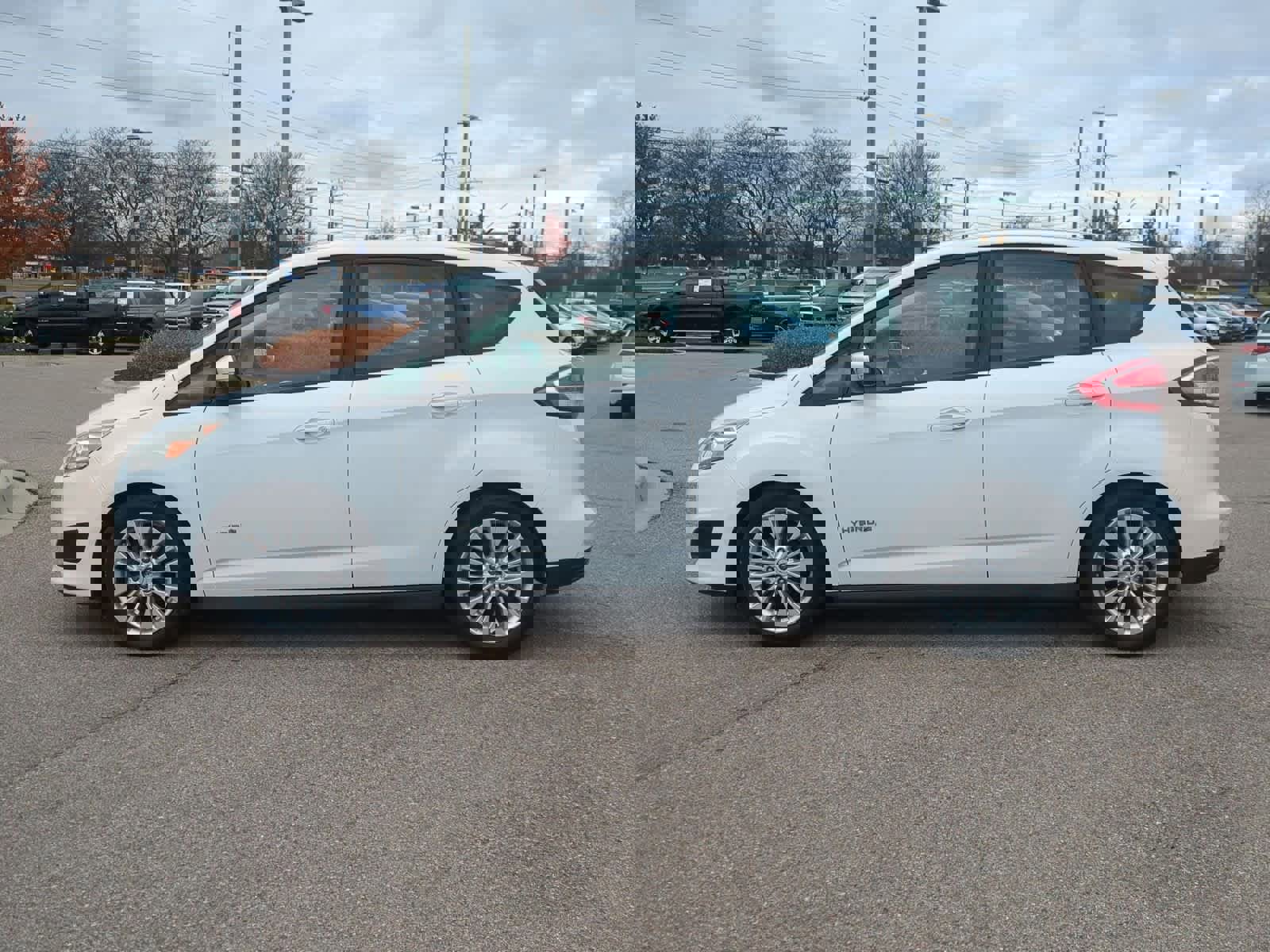 Used 2017 Ford C-MAX SE image 5