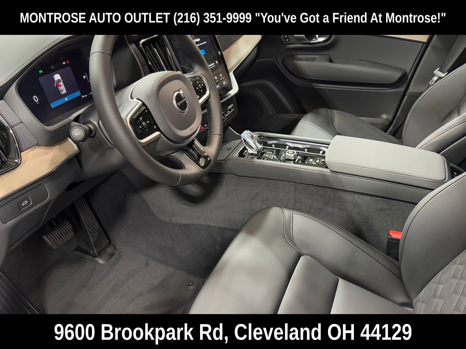 New 2026 Volvo XC90 B6 Plus w/ Protection Package Premier AWD/4WD image 12