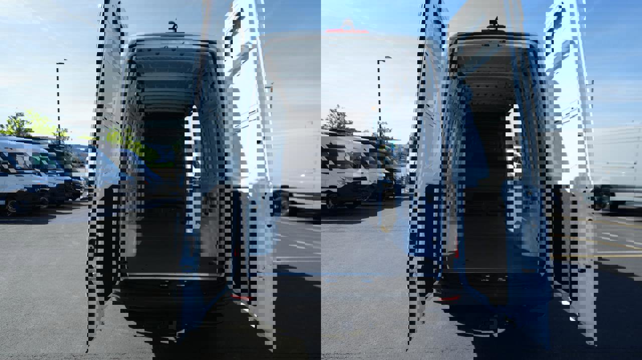 Used 2024 Mercedes-Benz Sprinter 144 Cargo image 7
