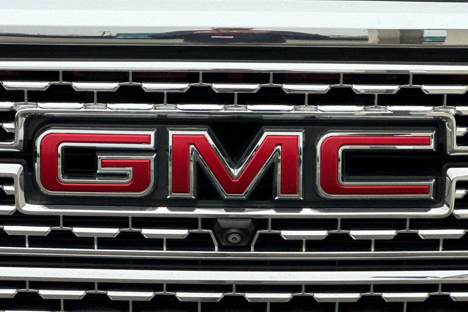 Certified 2020 GMC Sierra 1500 Denali w/ Denali Ultimate Package image 38