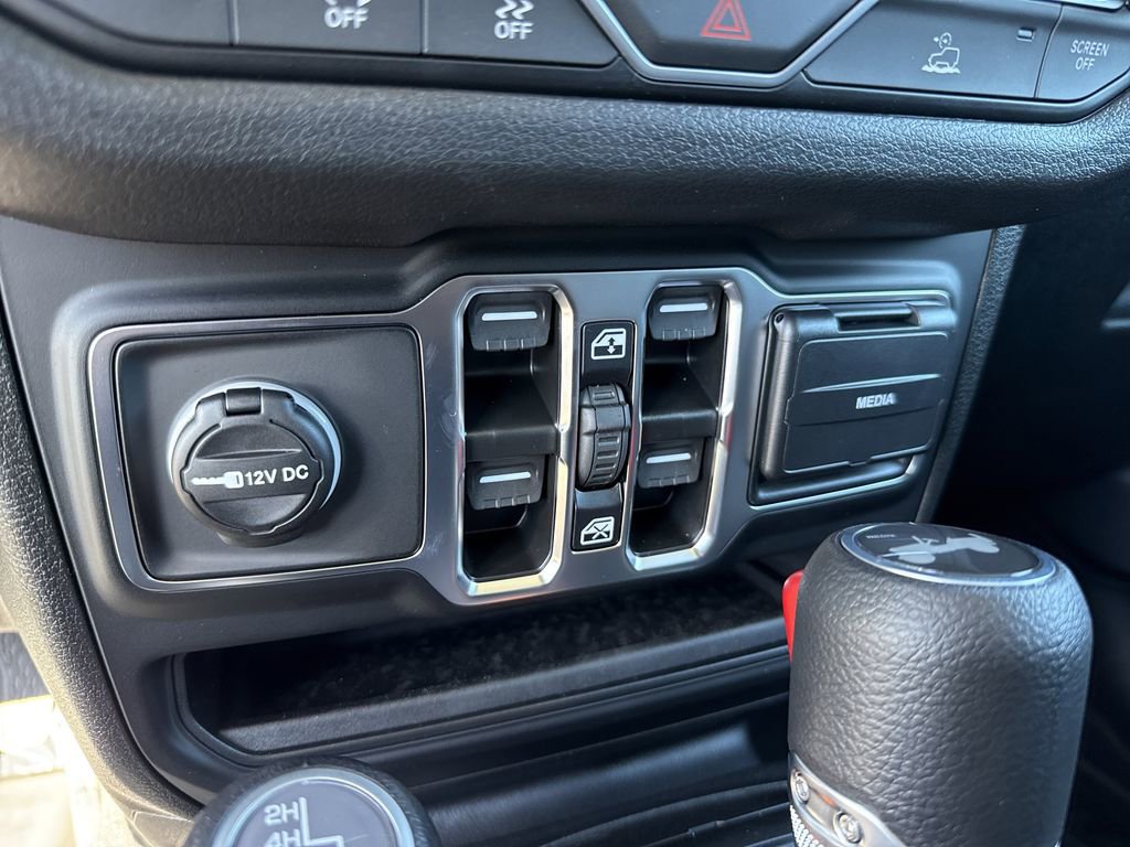 New 2026 Jeep Wrangler Unlimited Sport AWD/4WD image 31