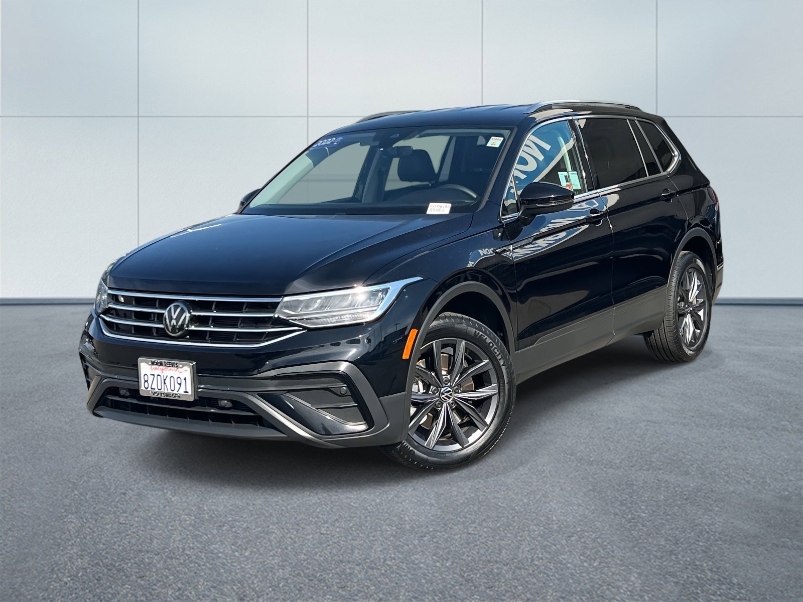 Certified 2022 Volkswagen Tiguan SE