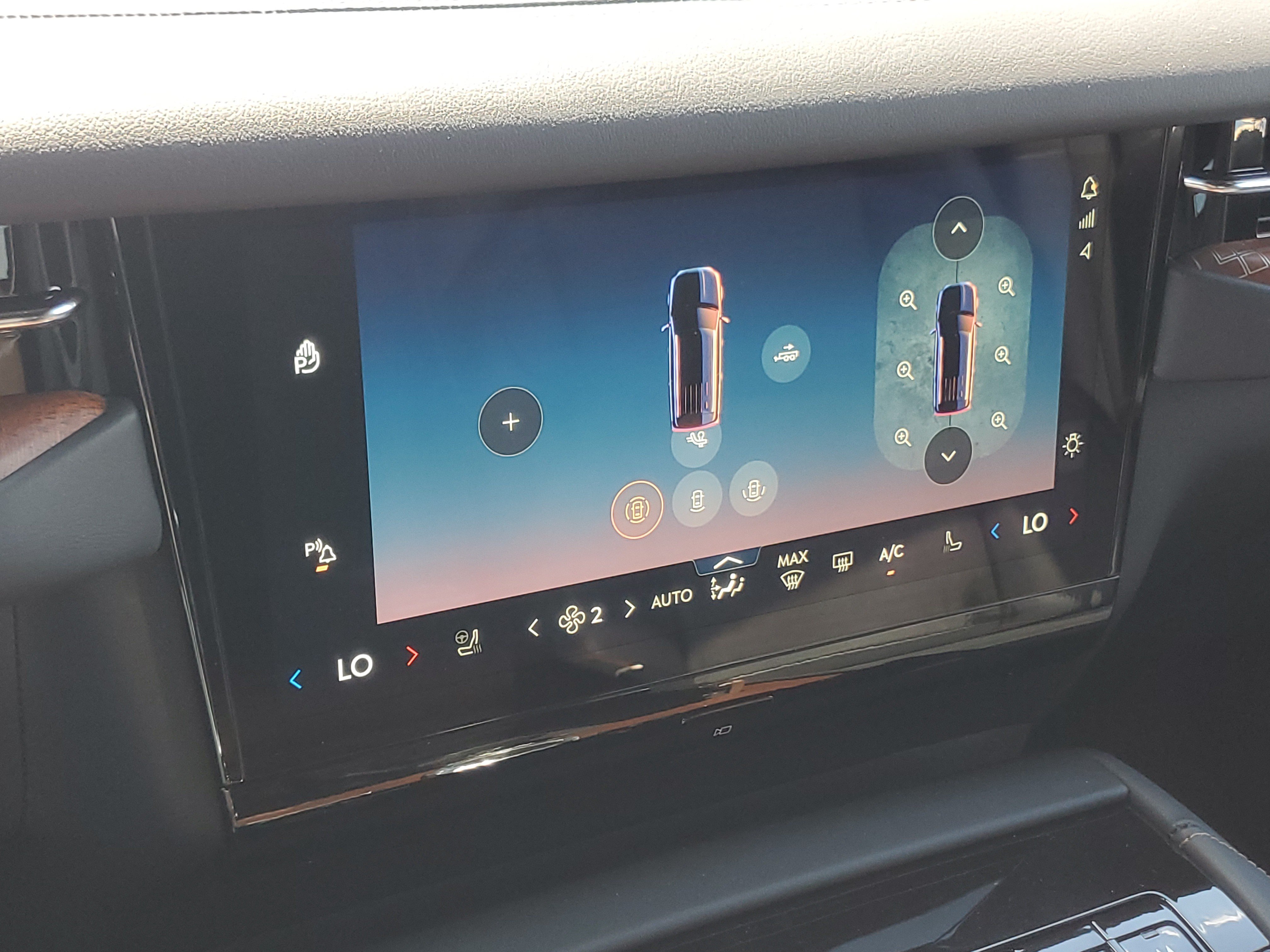 New 2026 Lincoln Navigator Black Label AWD/4WD image 24