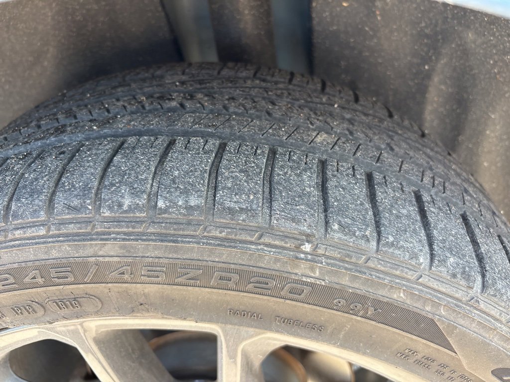 Used 2022 Dodge Challenger GT w/ Plus Package image 8